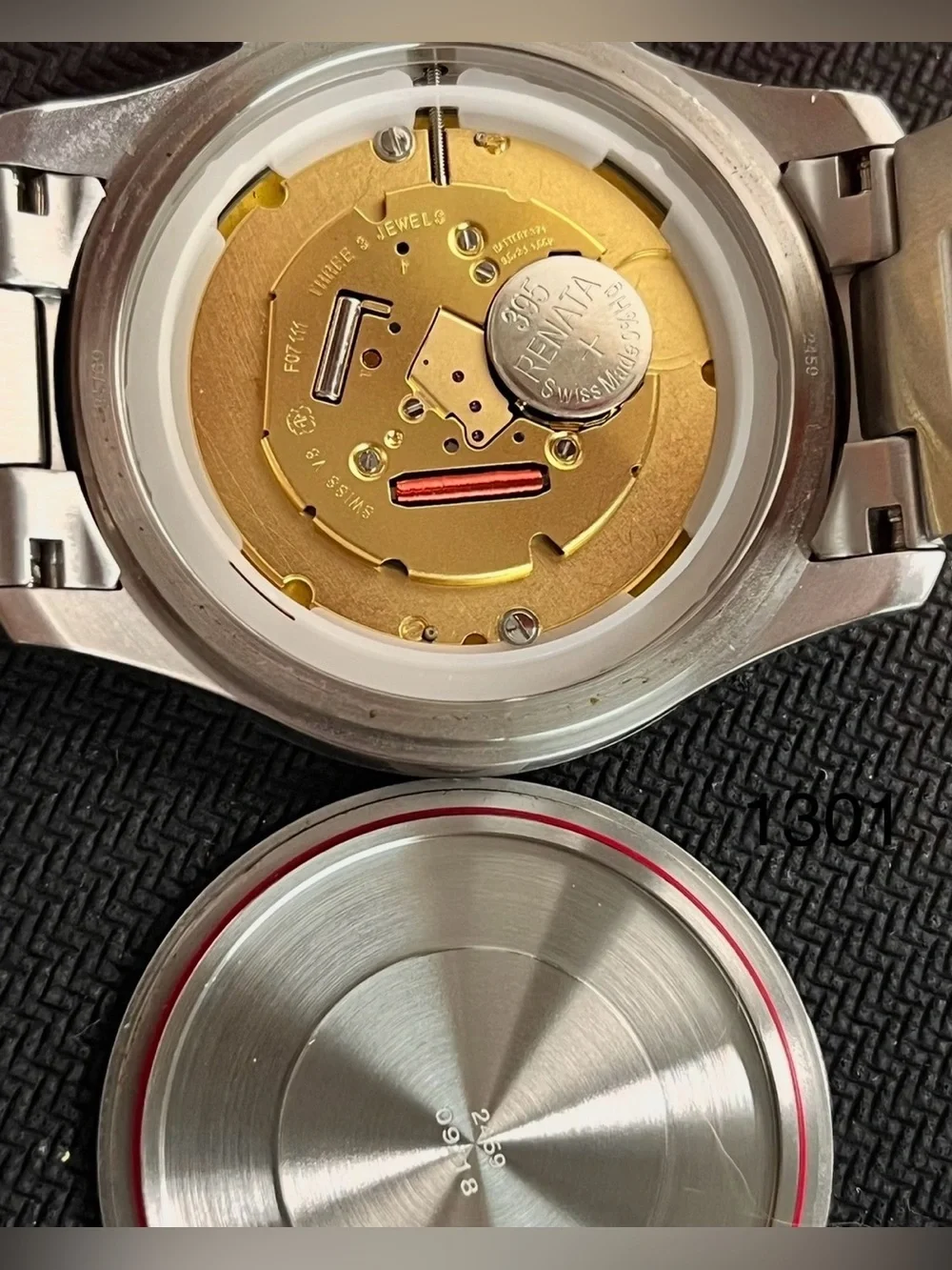 Gucci Sport Dive men’s Watch 126.2 Swiss Made